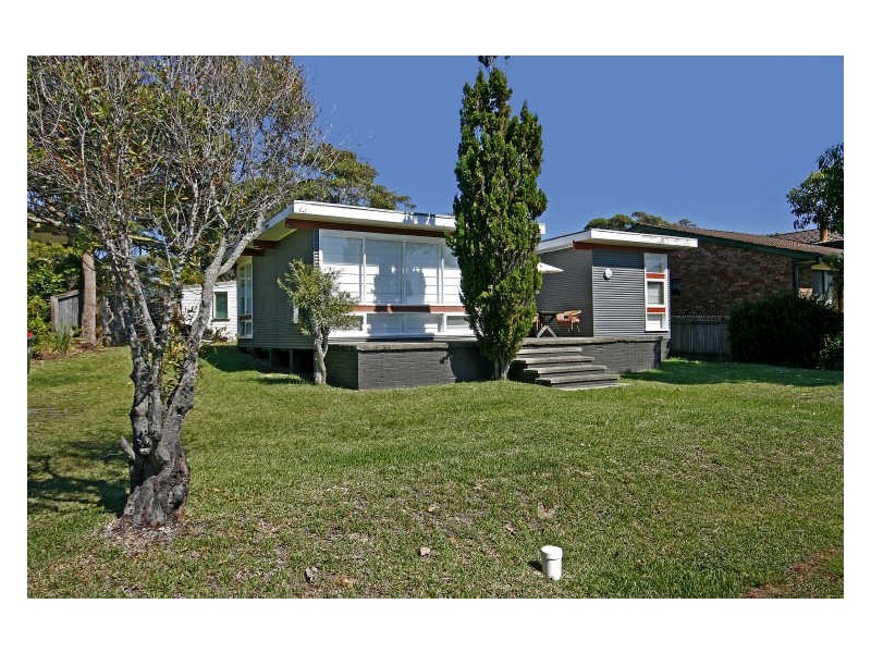 17 Highview Drive, Dolphin Point NSW 2539