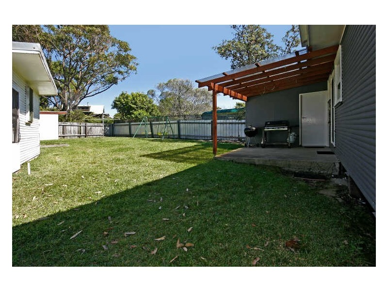 17 Highview Drive, Dolphin Point NSW 2539