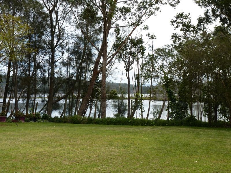 5 Casuarina Close, Burrill Lake NSW 2539