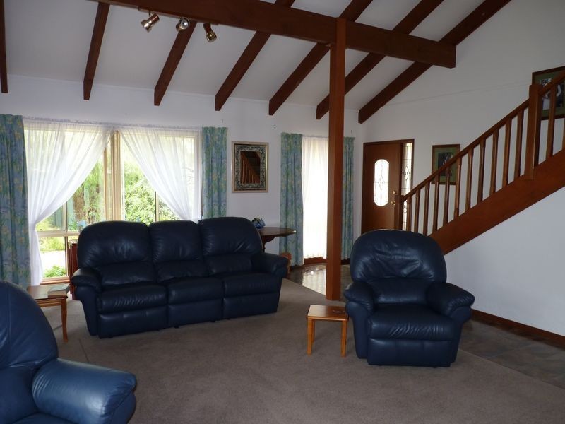 5 Casuarina Close, Burrill Lake NSW 2539