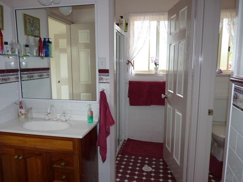 5 Casuarina Close, Burrill Lake NSW 2539