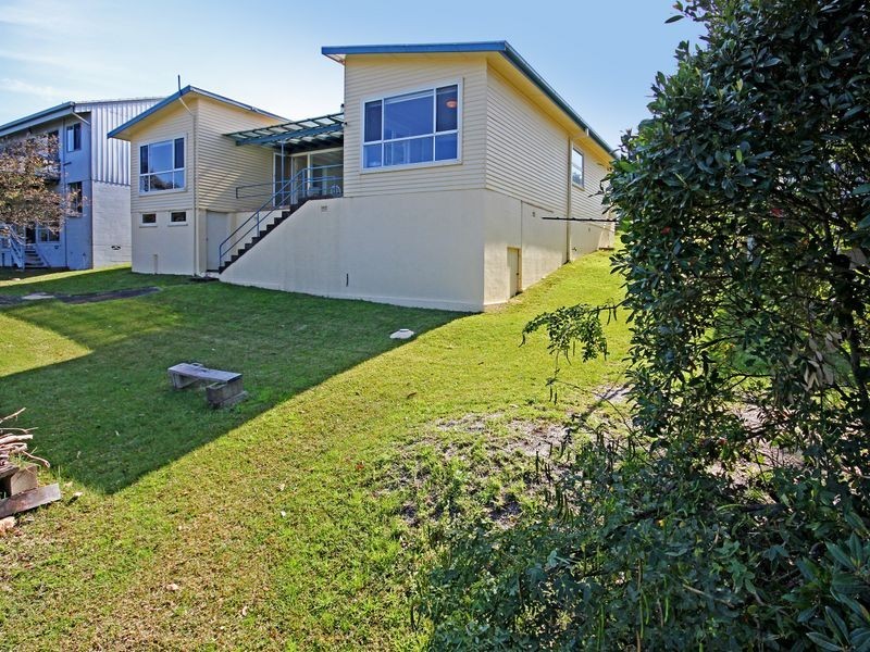 130 Mitchell Parade, Mollymook NSW 2539
