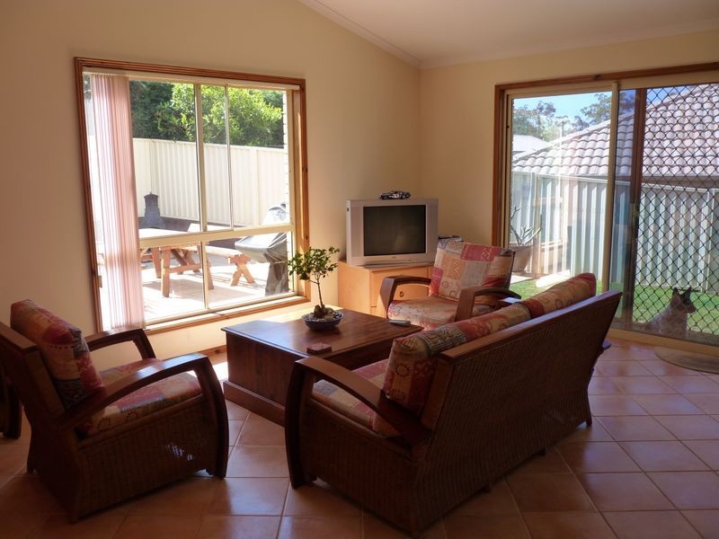 24 Combe Drive, Mollymook NSW 2539