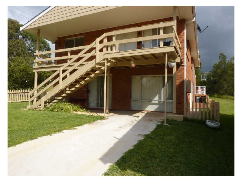 2E Canberra Cres, Burrill Lake NSW 2539