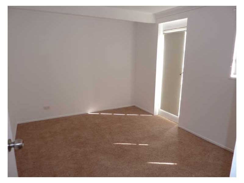 2E Canberra Cres, Burrill Lake NSW 2539