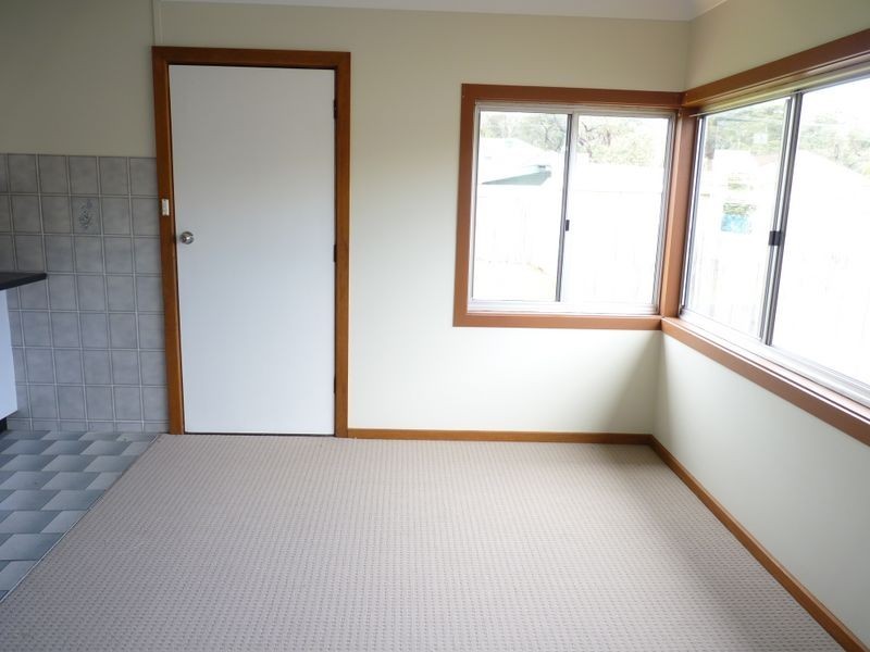 30 Queanbeyan Avenue, Burrill Lake NSW 2539