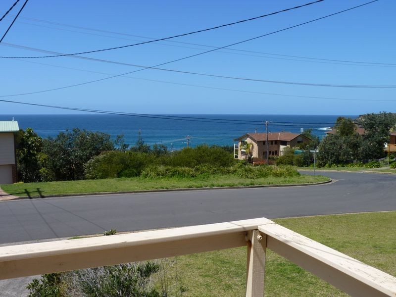 28 Kurrawa Drive, Kioloa NSW 2539