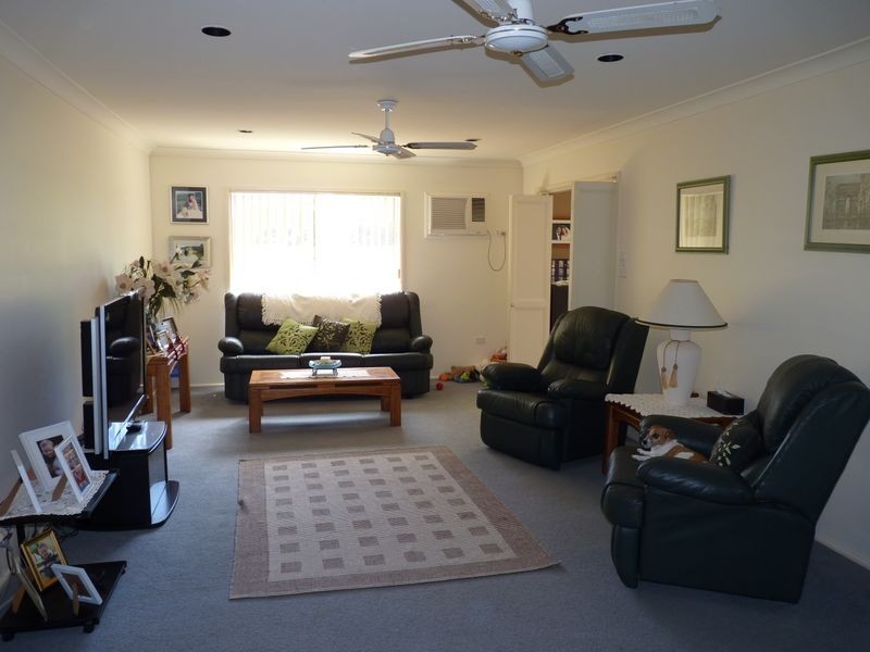 46 Buckland Street, Mollymook NSW 2539