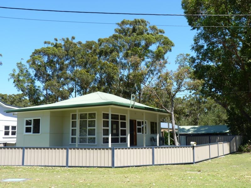 52 Lake Conjola Entrance Road, Lake Conjola NSW 2539