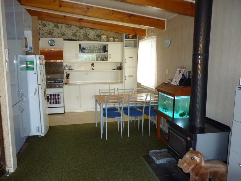 3 Acacia Street, Fishermans Paradise NSW 2539