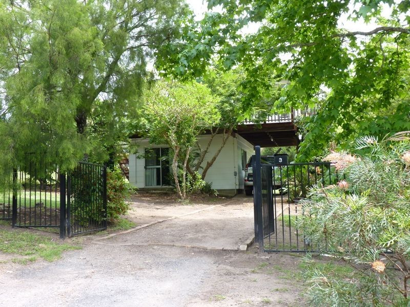 3 Acacia Street, Fishermans Paradise NSW 2539