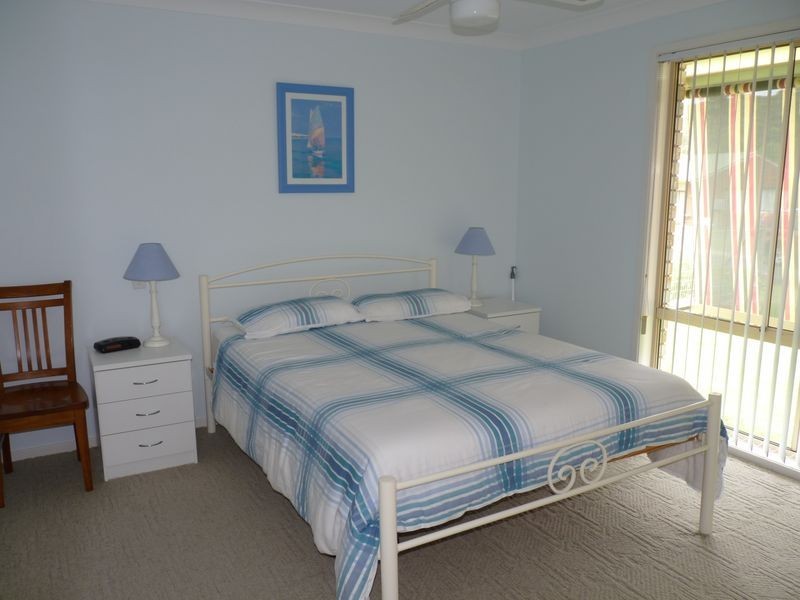 16 Hapgood Close, Kioloa NSW 2539