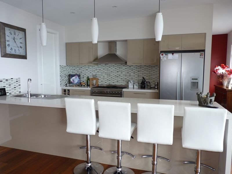 6 Shipton Crescent, Mollymook NSW 2539