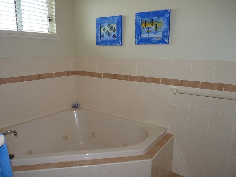 1/1 Golf Avenue, Mollymook NSW 2539