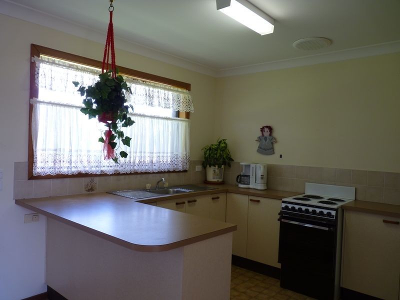11 Vigilant Street, Ulladulla NSW 2539