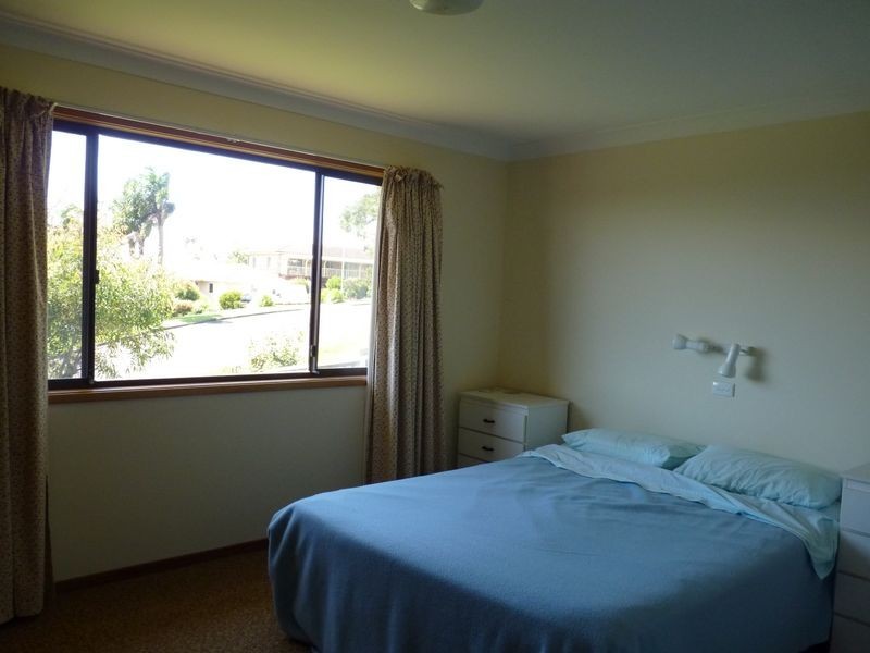 11 Vigilant Street, Ulladulla NSW 2539