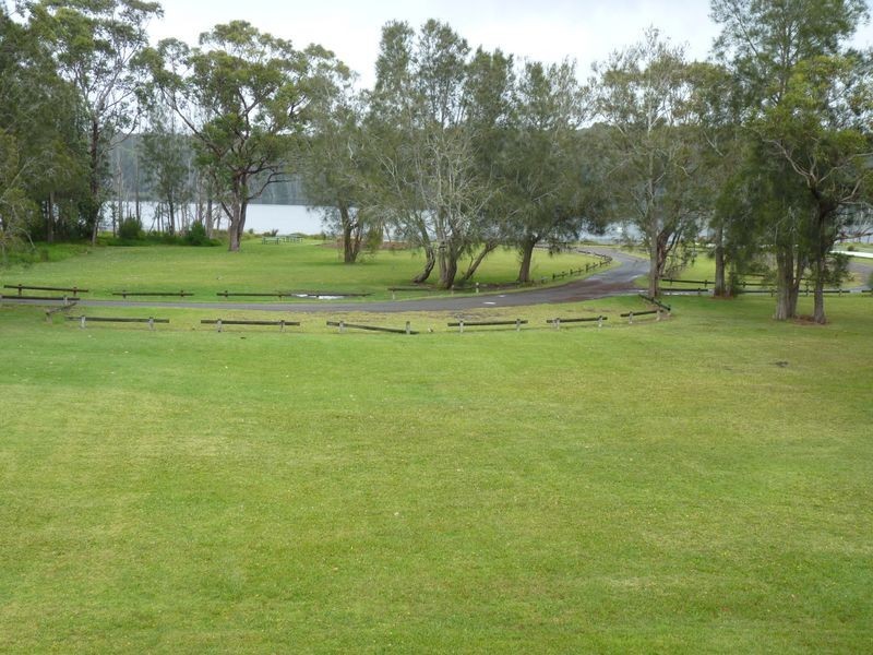 1 Moore Street, Burrill Lake NSW 2539