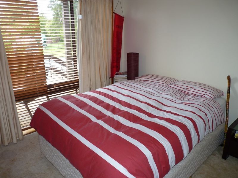 1 Moore Street, Burrill Lake NSW 2539