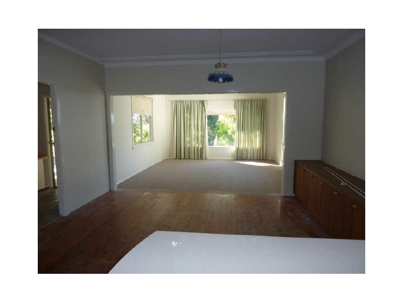 6 CONJOLA STREET, Mollymook NSW 2539