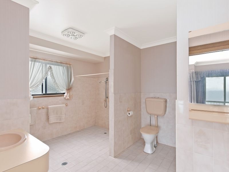 170 Mitchell Parade, Mollymook NSW 2539