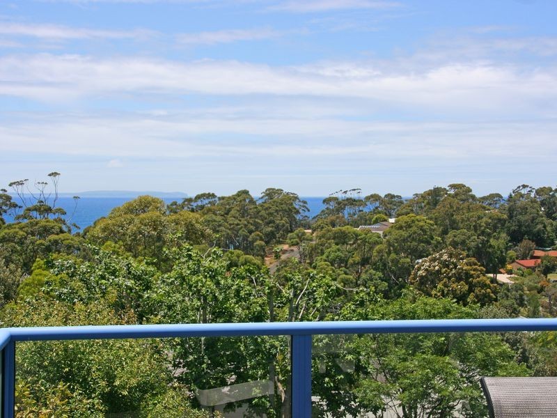 24 Hilltop Crescent, Mollymook NSW 2539
