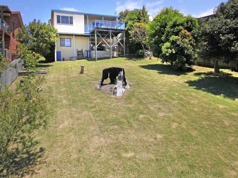 24 Hilltop Crescent, Mollymook NSW 2539