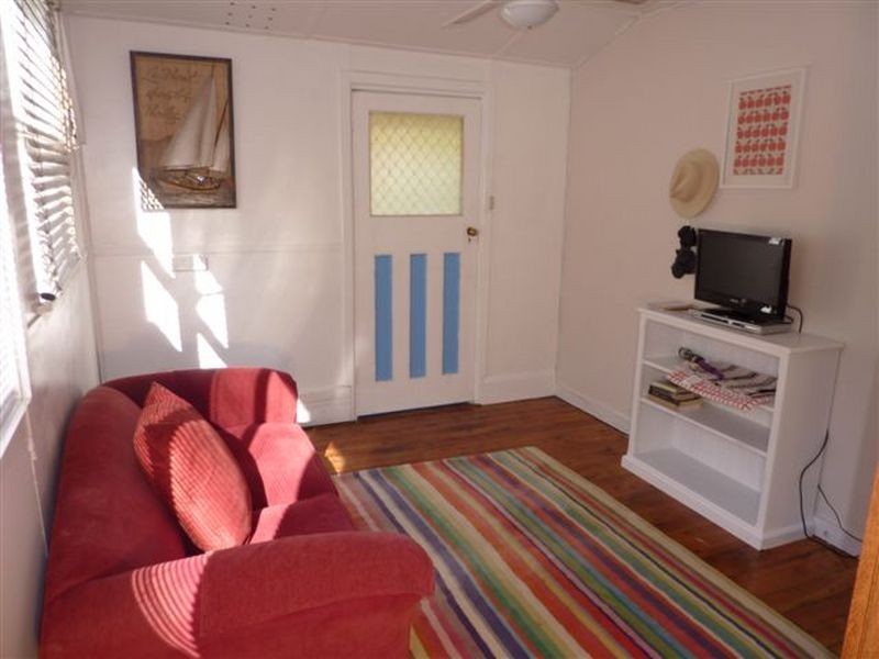 13 Esme Street, Lake Conjola NSW 2539