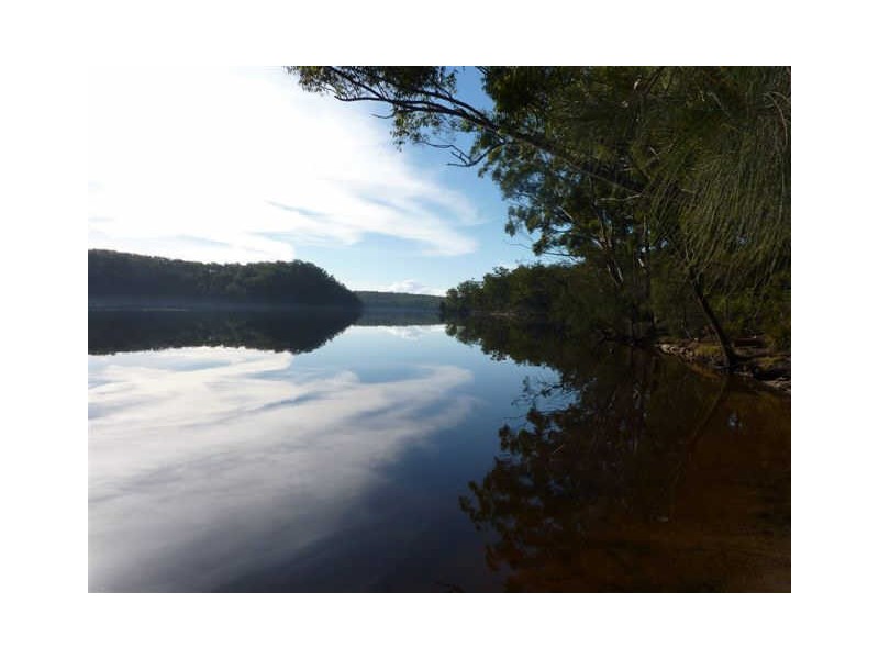 13 Esme Street, Lake Conjola NSW 2539