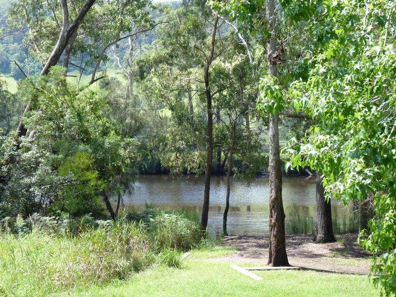 42 Anglers Parade, Fishermans Paradise NSW 2539