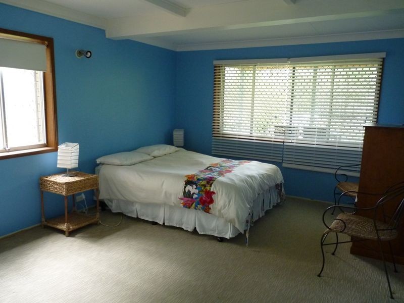 42 Anglers Parade, Fishermans Paradise NSW 2539