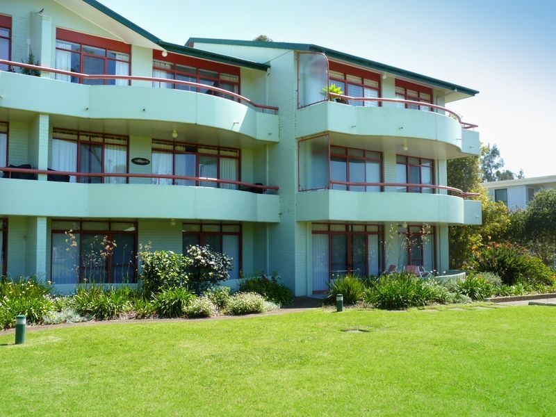 4/1A Mitchell Parade, Mollymook NSW 2539