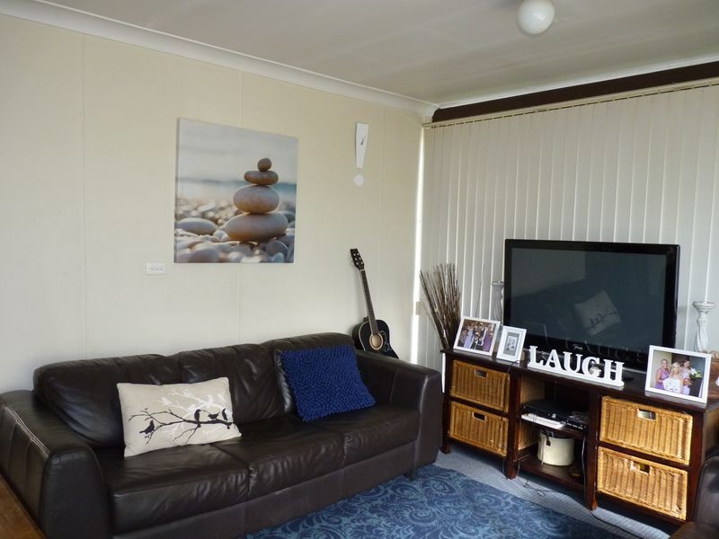 4 Bangalow Street, Narrawallee NSW 2539