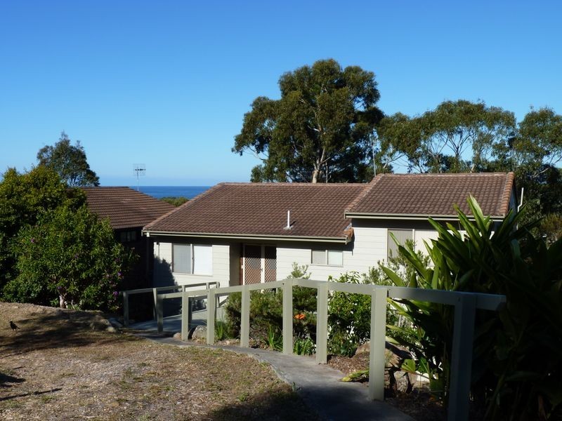 23 Canberra Crescent, Burrill Lake NSW 2539