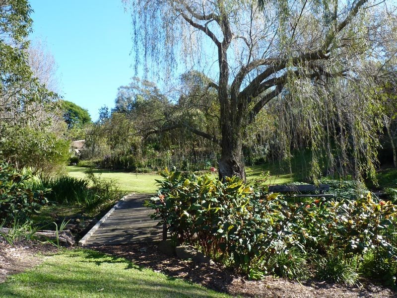 51 Garrads Lne, Milton NSW 2538