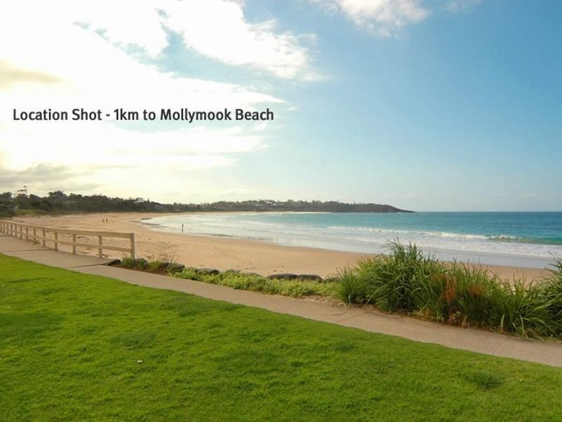 14 Settlers Way, Mollymook NSW 2539
