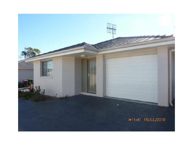 3/4 KINGSLEY AVENUE, Ulladulla NSW 2539