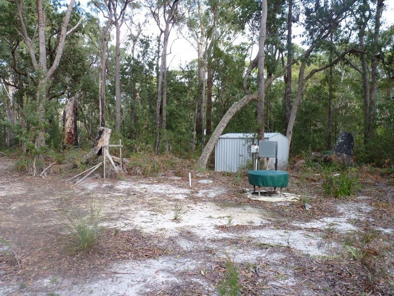 11 Sandgroper Crescent, Lake Conjola NSW 2539