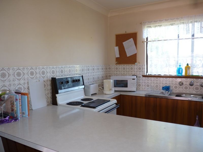 60 McDonald Parade, Burrill Lake NSW 2539