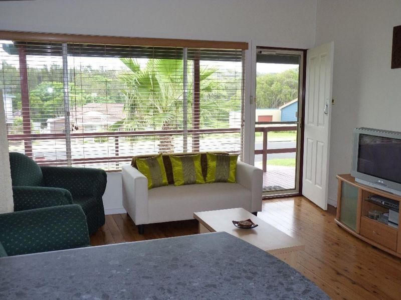 24 South Pacific Crescent, Ulladulla NSW 2539