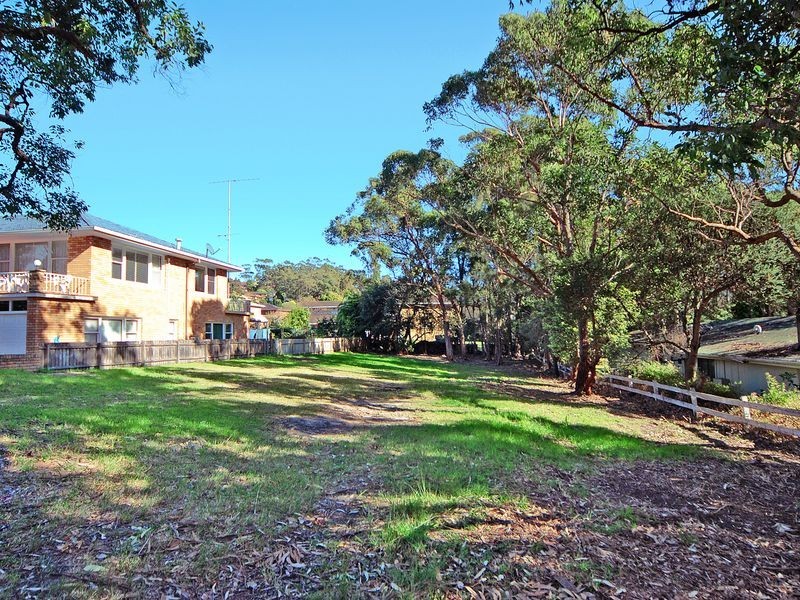 27 Golf Avenue, Mollymook NSW 2539