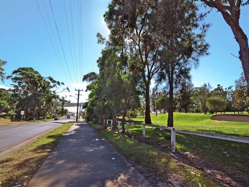 25 Golf Avenue, Mollymook NSW 2539