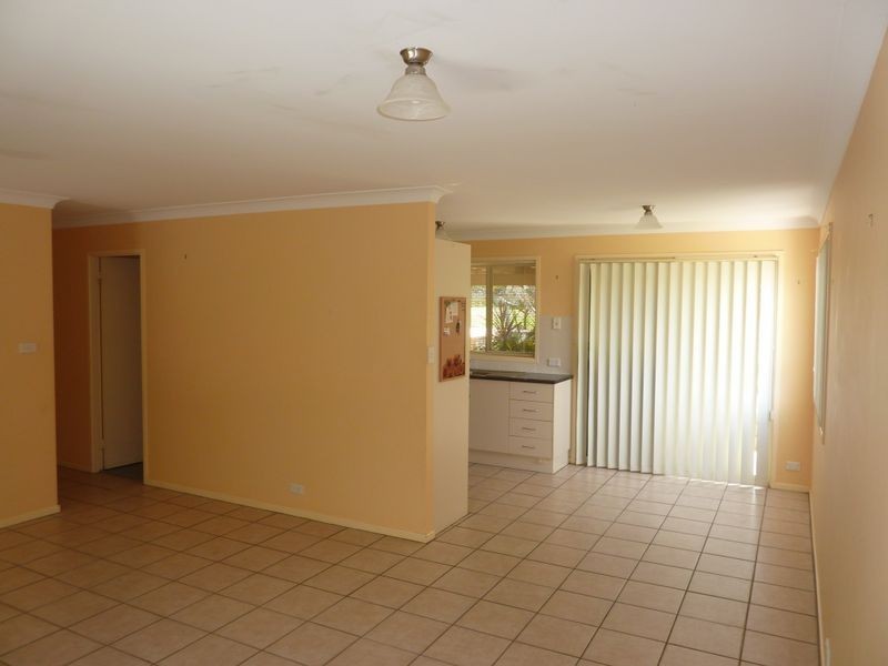 14 Leigh Crescent, Ulladulla NSW 2539