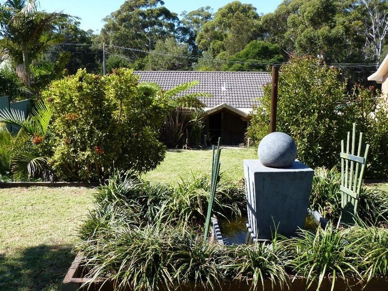 14 Leigh Crescent, Ulladulla NSW 2539