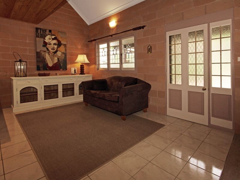 33 Anglers Parade, Fishermans Paradise NSW 2539