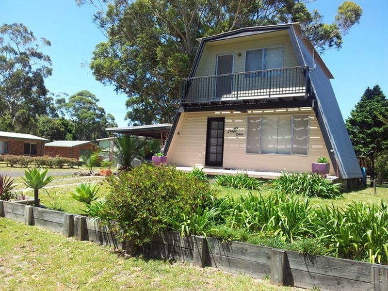 28 Bangalow St, Narrawallee NSW 2539