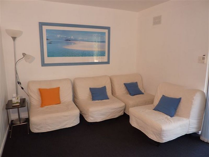 4/1 Mitchell Pde, Mollymook NSW 2539