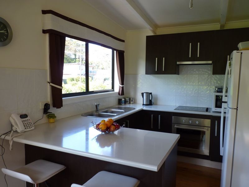 18 Commonwealth Avenue, Burrill Lake NSW 2539