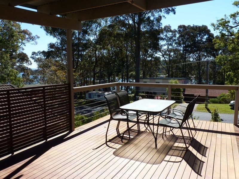 32 Wallaroy Drive, Burrill Lake NSW 2539