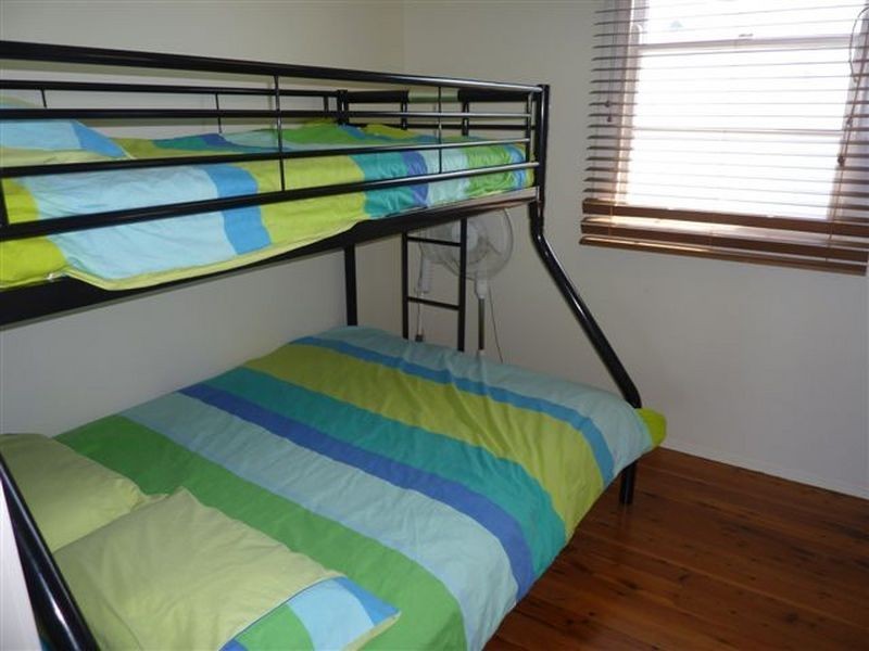 12 Jones Ave, Mollymook NSW 2539
