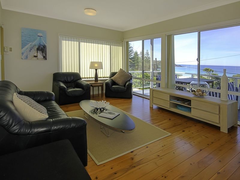 65 Mitchell Parade, Mollymook NSW 2539